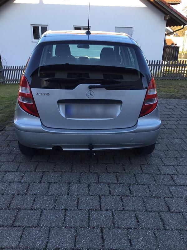 Gebraucht Mercedes A170 115 PS (84 kW) 2007 Silber Kleinwagen