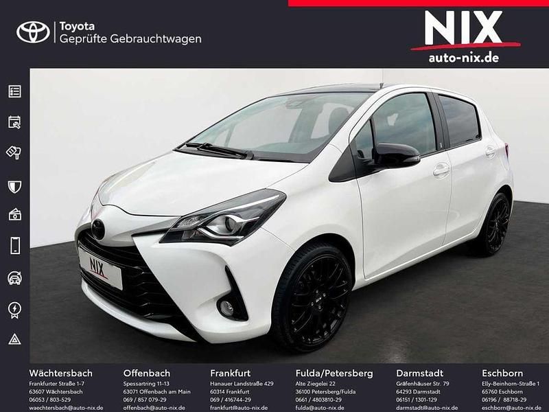 Schneeweiß Gebraucht 2018 Toyota Yaris Basis Limousine | 13.870 € (Etwas zu teuer) - Bild 1/4
