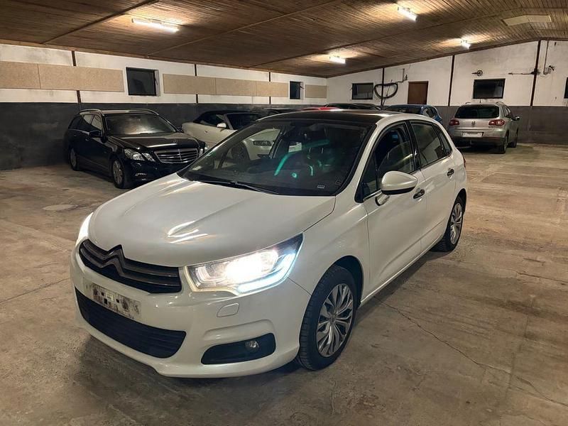 Gebraucht Citroën C4 PureTech 110 PS (80 kW) 2015 Weiß Limousine