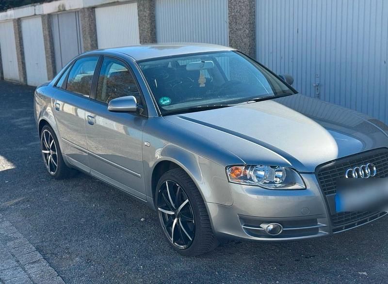 Gebraucht Audi A4 131 PS (96 kW) 2005 Silber Limousine