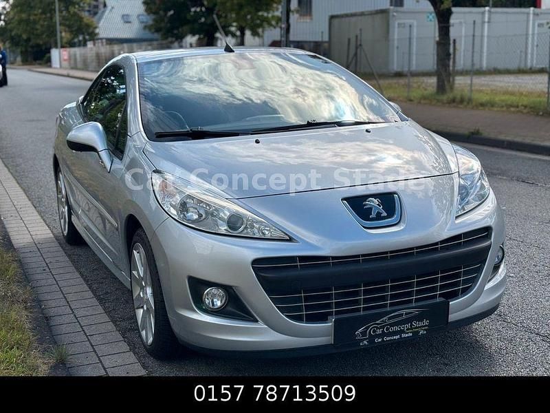 Grau Gebraucht 2012 Peugeot 207 CC Platinum Cabrio | 4.499 € (Fairer Preis) - Bild 1/4