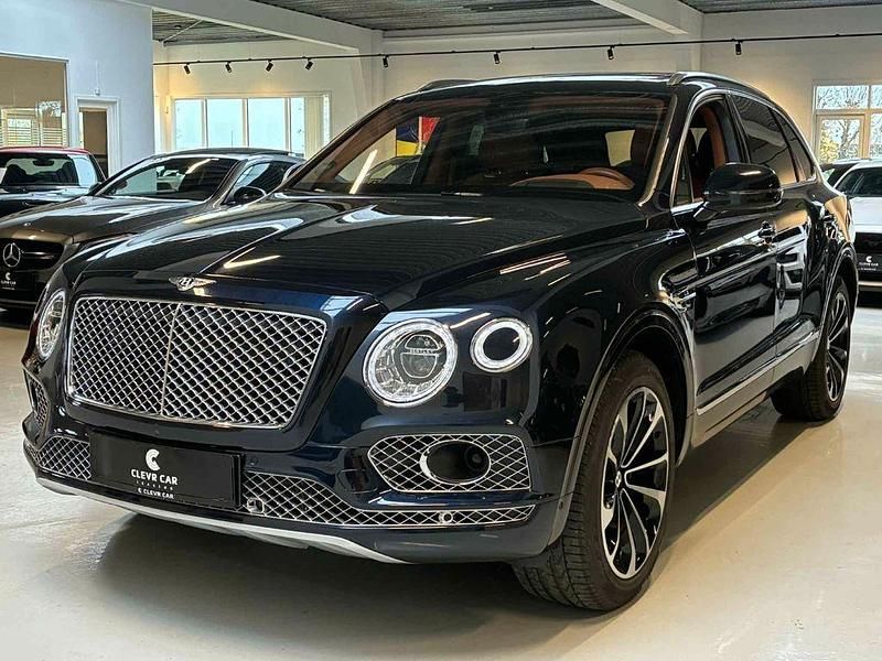 Gebraucht Bentley Bentayga 608 PS (447 kW) 2017 Violett SUV