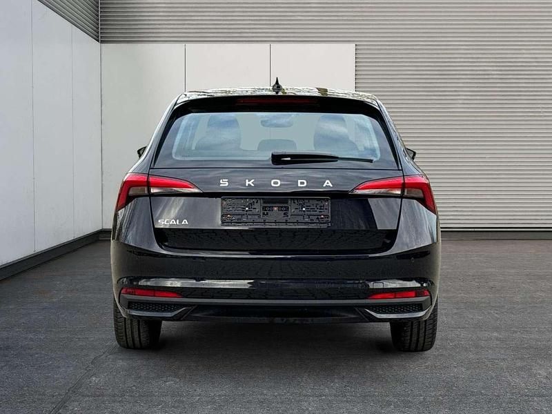 Neu Skoda Scala Selection 116 PS (85 kW) 2026 Schwarz Kleinwagen