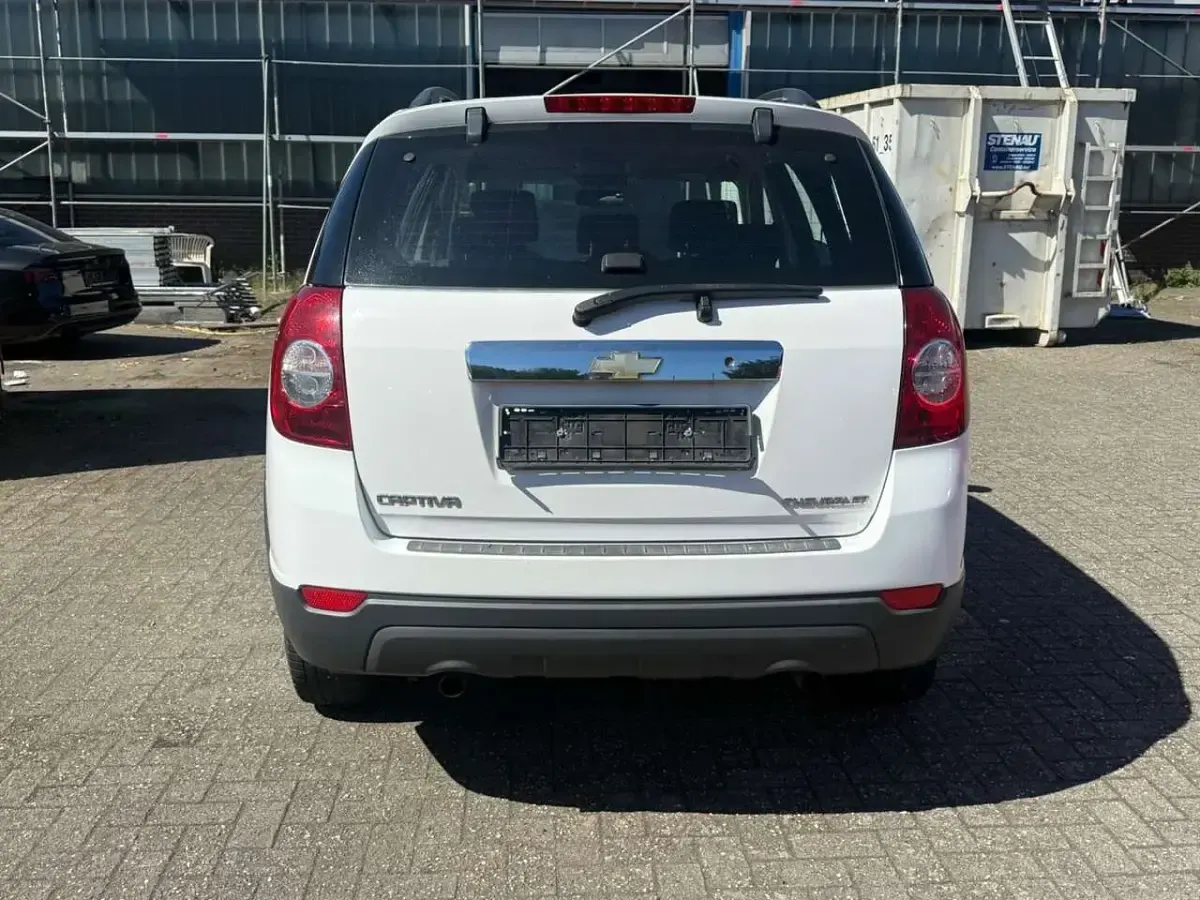 Gebraucht Chevrolet Captiva LS 136 PS (100 kW) 2009 Weiß SUV