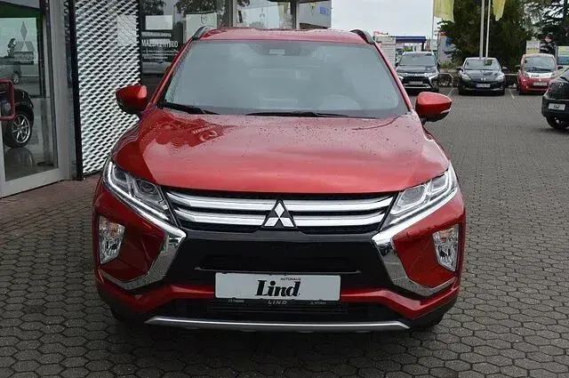 Gebraucht Mitsubishi Eclipse Cross Spirit+ 163 PS (119 kW) 2021 Dynamik rot (d) SUV