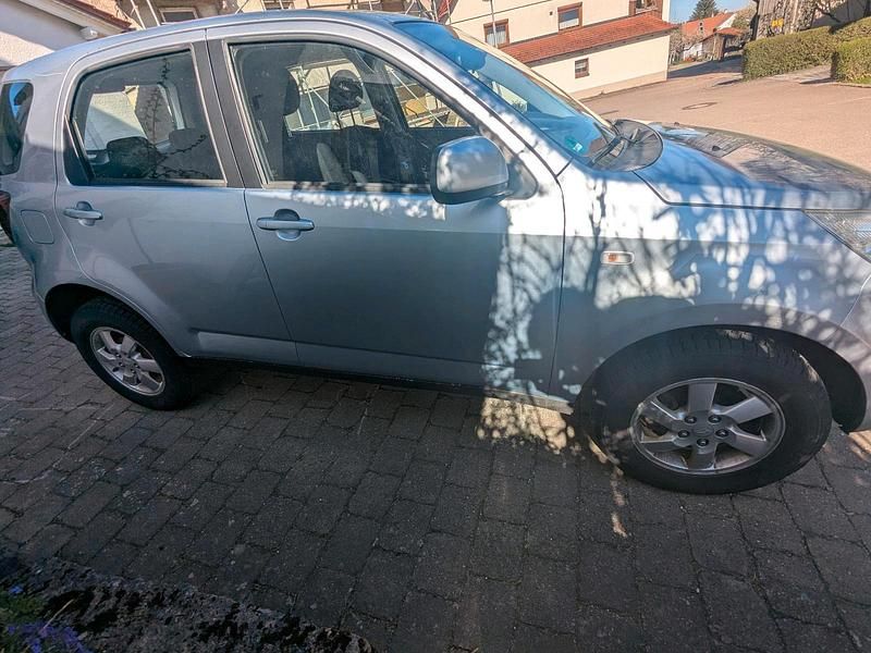 Gebraucht Daihatsu Terios 105 PS (77 kW) 2007 Grau SUV