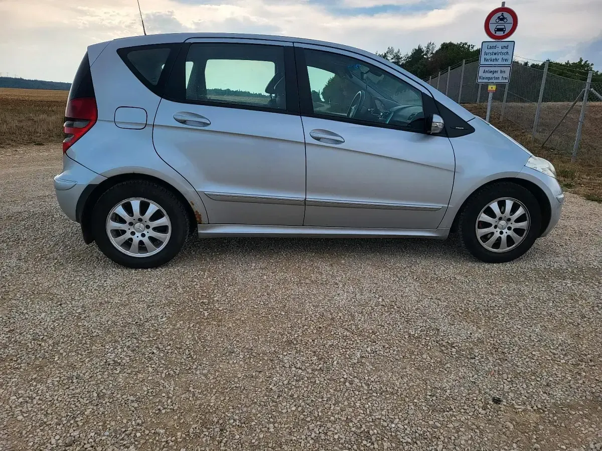 Gebraucht Mercedes A170 Avantgarde 116 PS (85 kW) 2005 Silber Kleinwagen
