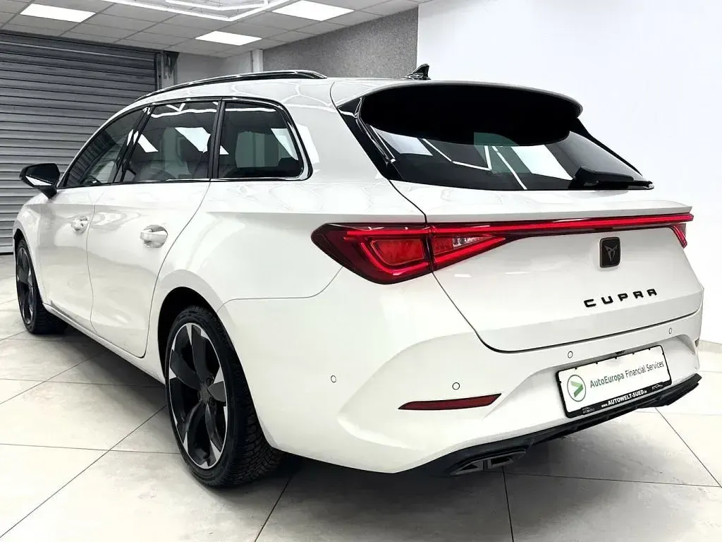 Gebraucht Cupra Leon 150 PS (110 kW) 2024 Candyweiß Kombi