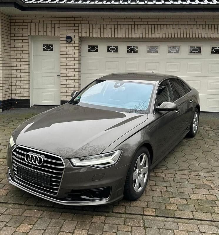 Gebraucht Audi A6 218 PS (160 kW) 2013 Grau Limousine