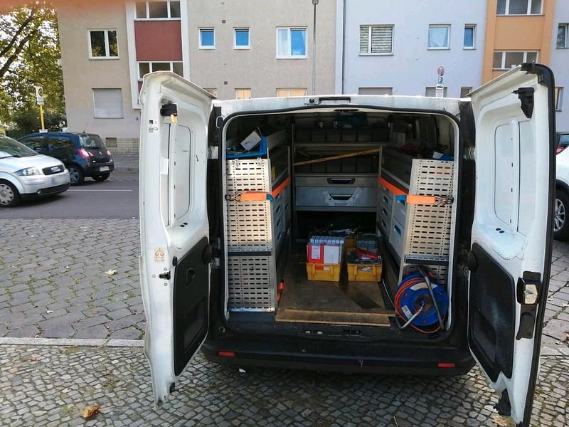 Gebraucht Renault Trafic 95 PS (69 kW) 2017 Weiß Van / Kleinbus