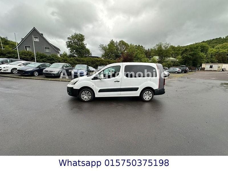 Gebraucht Citroën Berlingo 90 PS (66 kW) 2012 Weiß Van / Kleinbus