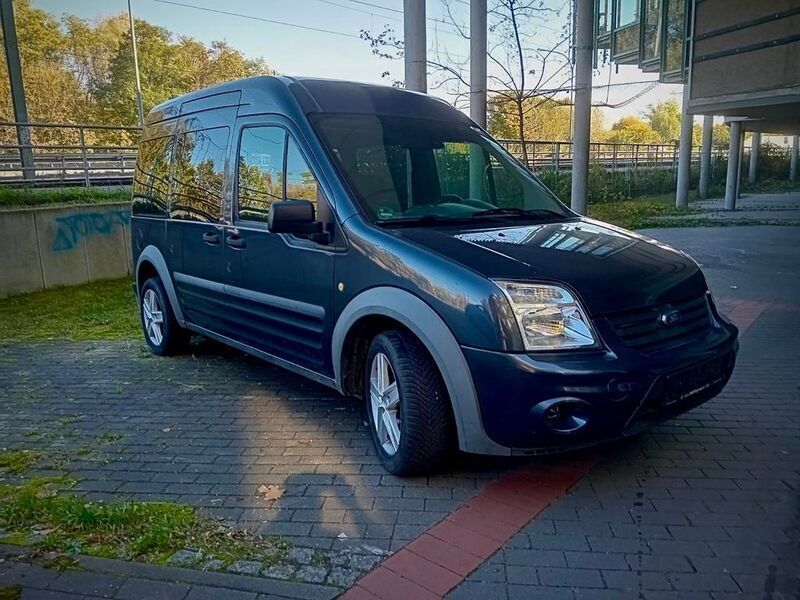 Blau Gebraucht 2010 Ford Tourneo Connect Van / Kleinbus | 3.800 € (Teuer) - Bild 1/4