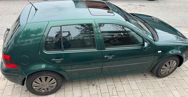 Gebraucht VW Golf IV 75 PS (55 kW) 2001 Grün