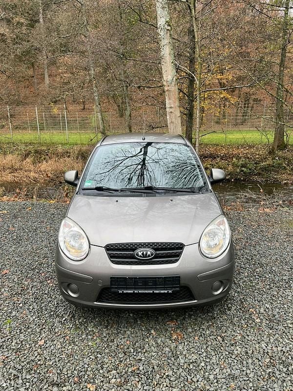 Gebraucht Kia Picanto 65 PS (47 kW) 2009 Braun Kleinwagen