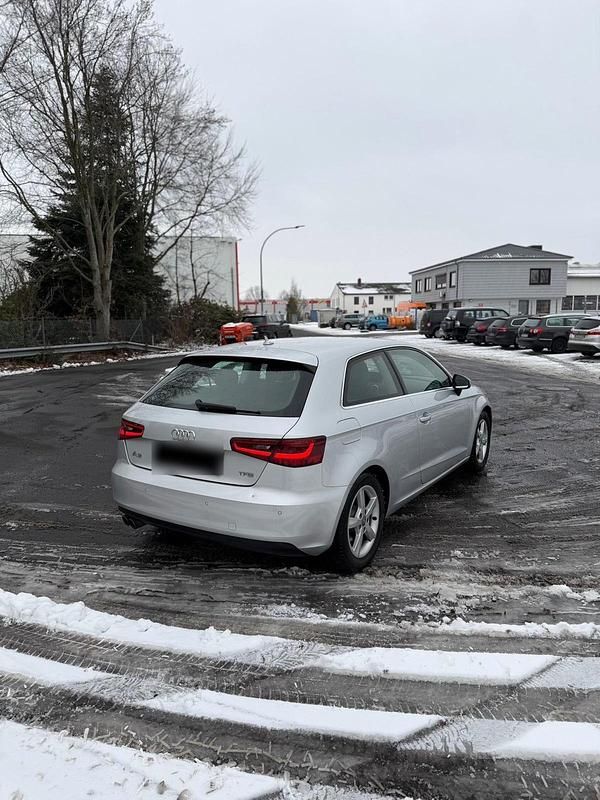Gebraucht Audi A3 125 PS (91 kW) 2014 Kleinwagen