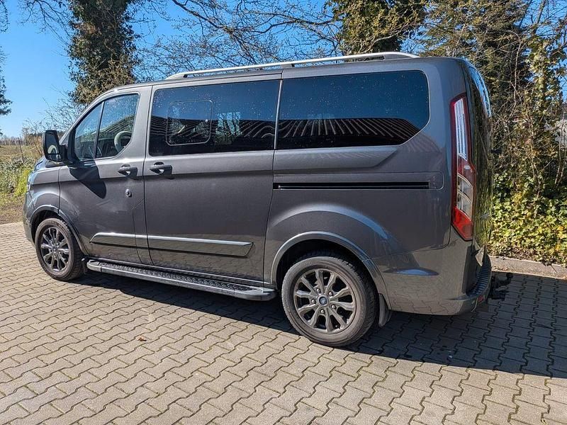 Gebraucht Ford Tourneo Titanium X 185 PS (136 kW) 2021 Grau Van / Kleinbus