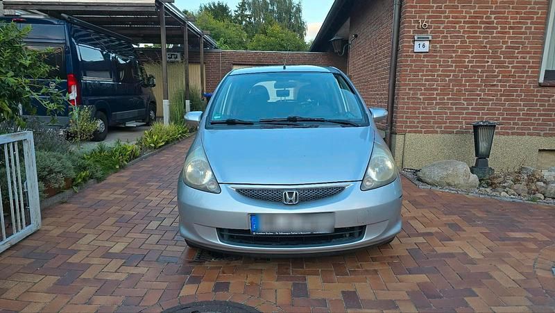 Silber Gebraucht 2007 Honda Jazz Kleinwagen | 1.750 € - Bild 1/4