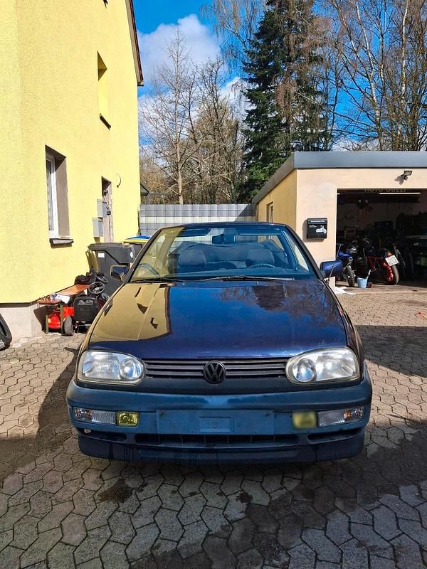 Gebraucht VW Golf Cabriolet 90 PS (66 kW) 1995 Blau Cabrio