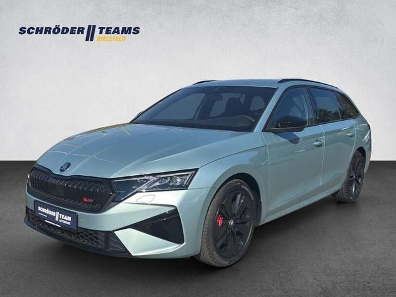 Silber Neu 2025 Skoda Octavia RS Limousine | 41.490 € (Fairer Preis) - Bild 1/4