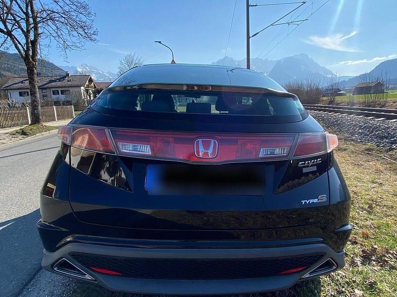 Gebraucht Honda Civic Type S 140 PS (102 kW) 2007 Schwarz Coupé