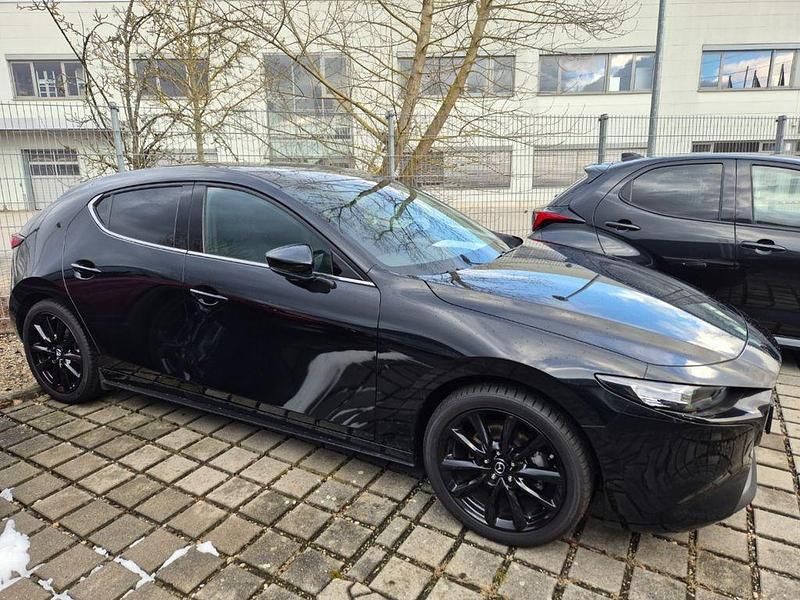 Gebraucht Mazda 3 140 PS (102 kW) 2024 Schwarz Limousine