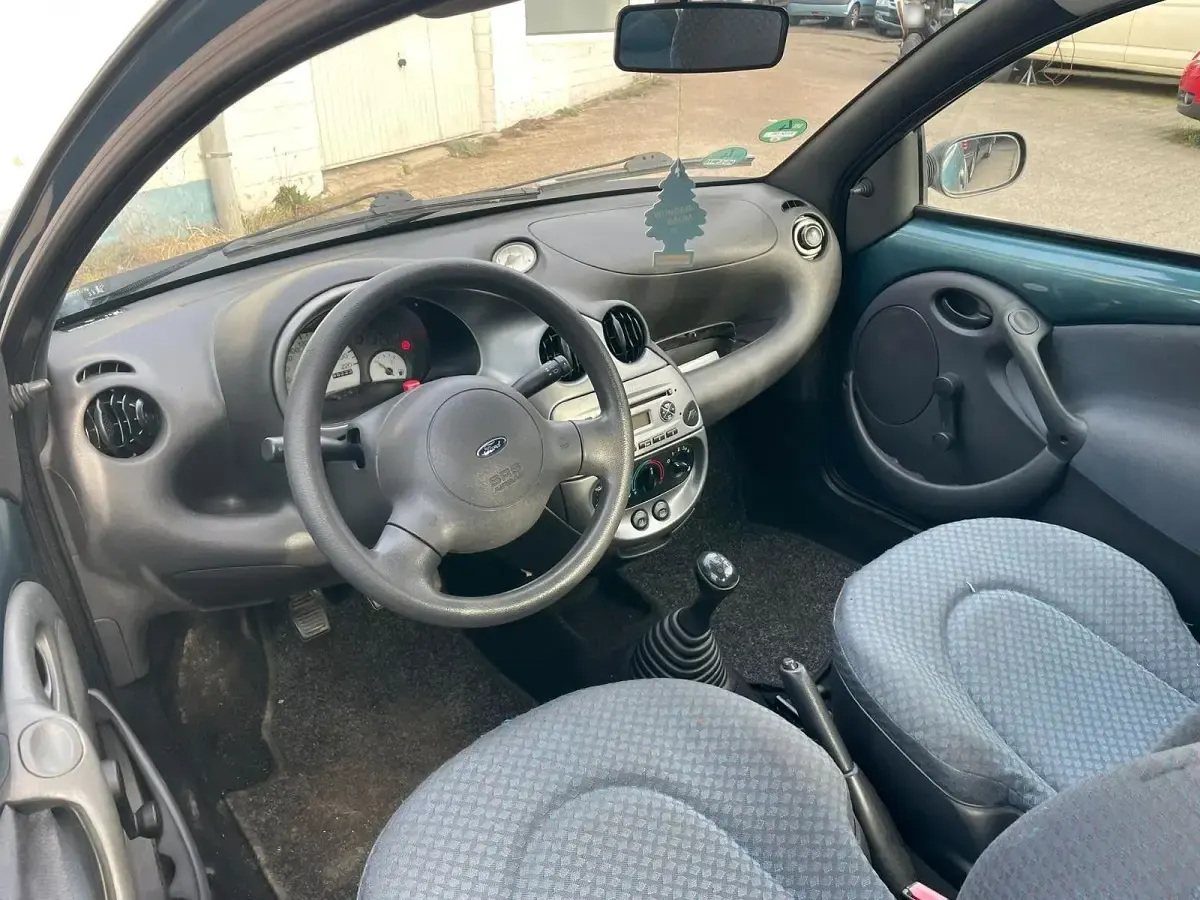 Gebraucht Ford Ka 60 PS (44 kW) 2003 Grün Kleinwagen