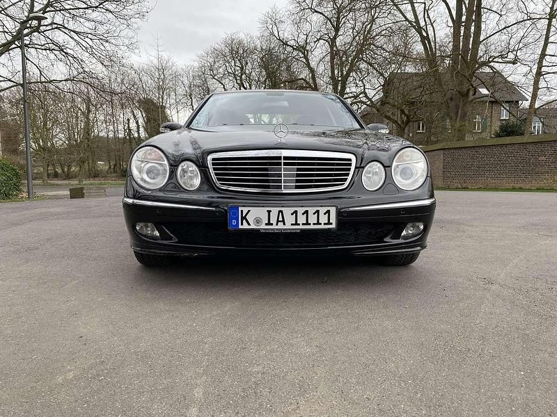 Gebraucht Mercedes E280 Avantgarde 177 PS (130 kW) 2005 Limousine