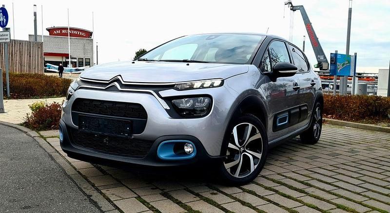 Gebraucht Citroën C3 110 PS (80 kW) 2024 Grau Limousine