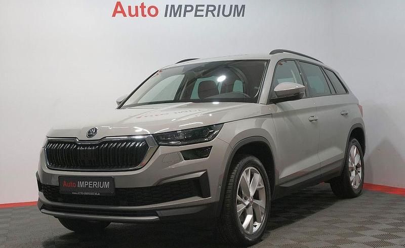 Grau Gebraucht 2022 Skoda Kodiaq Tour SUV | 34.590 € (Fairer Preis) - Bild 1/4