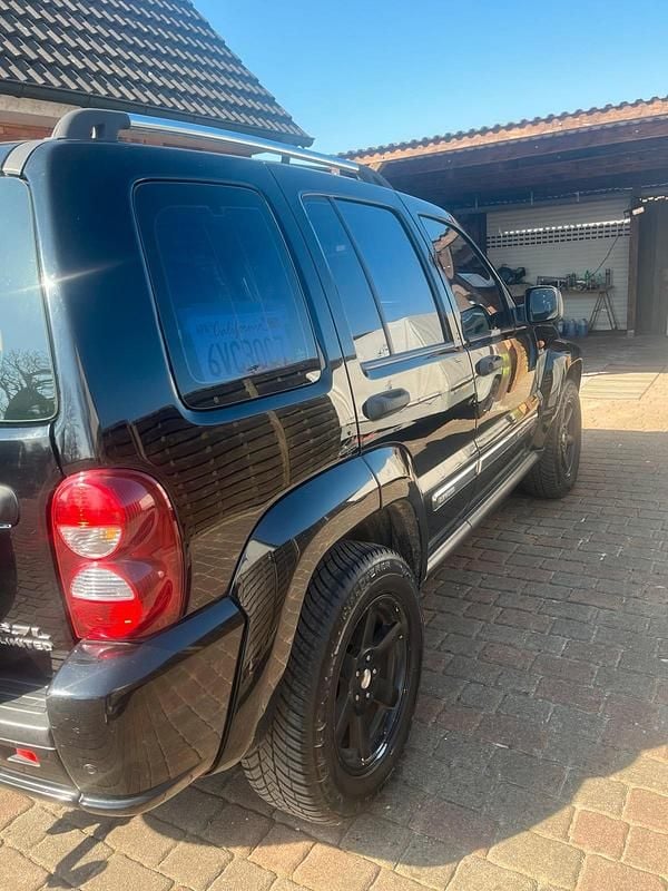 Gebraucht Jeep Cherokee 211 PS (155 kW) 2007 Schwarz SUV