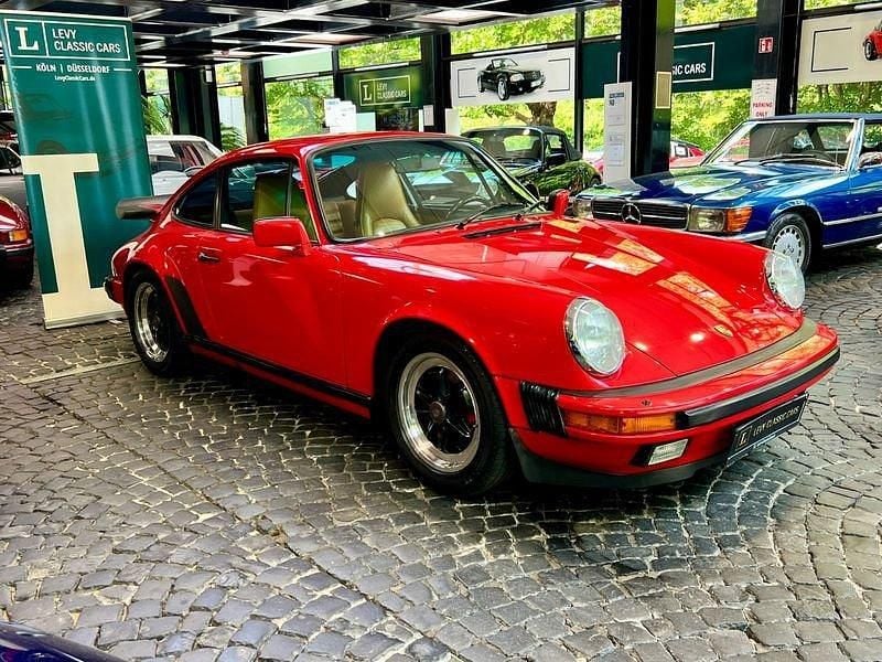 Rot Gebraucht 1987 Porsche 911 Carrera Coupé | 74.800 € - Bild 1/4