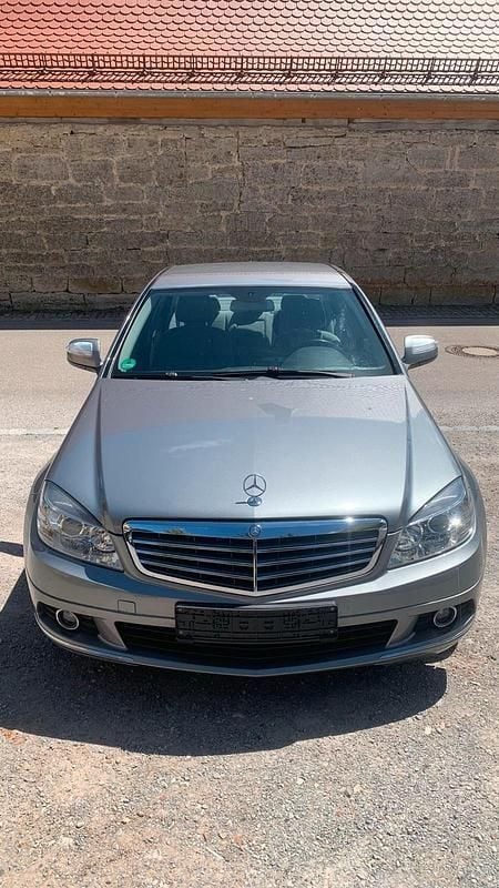 Grau Gebraucht 2008 Mercedes C220 Elegance Limousine | 6.500 € (Guter Preis) - Bild 1/4
