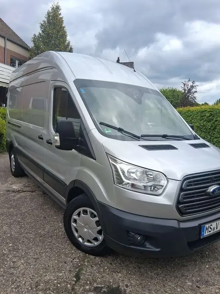 Gebraucht Ford Transit 152 PS (111 kW) 2016 Silber Van