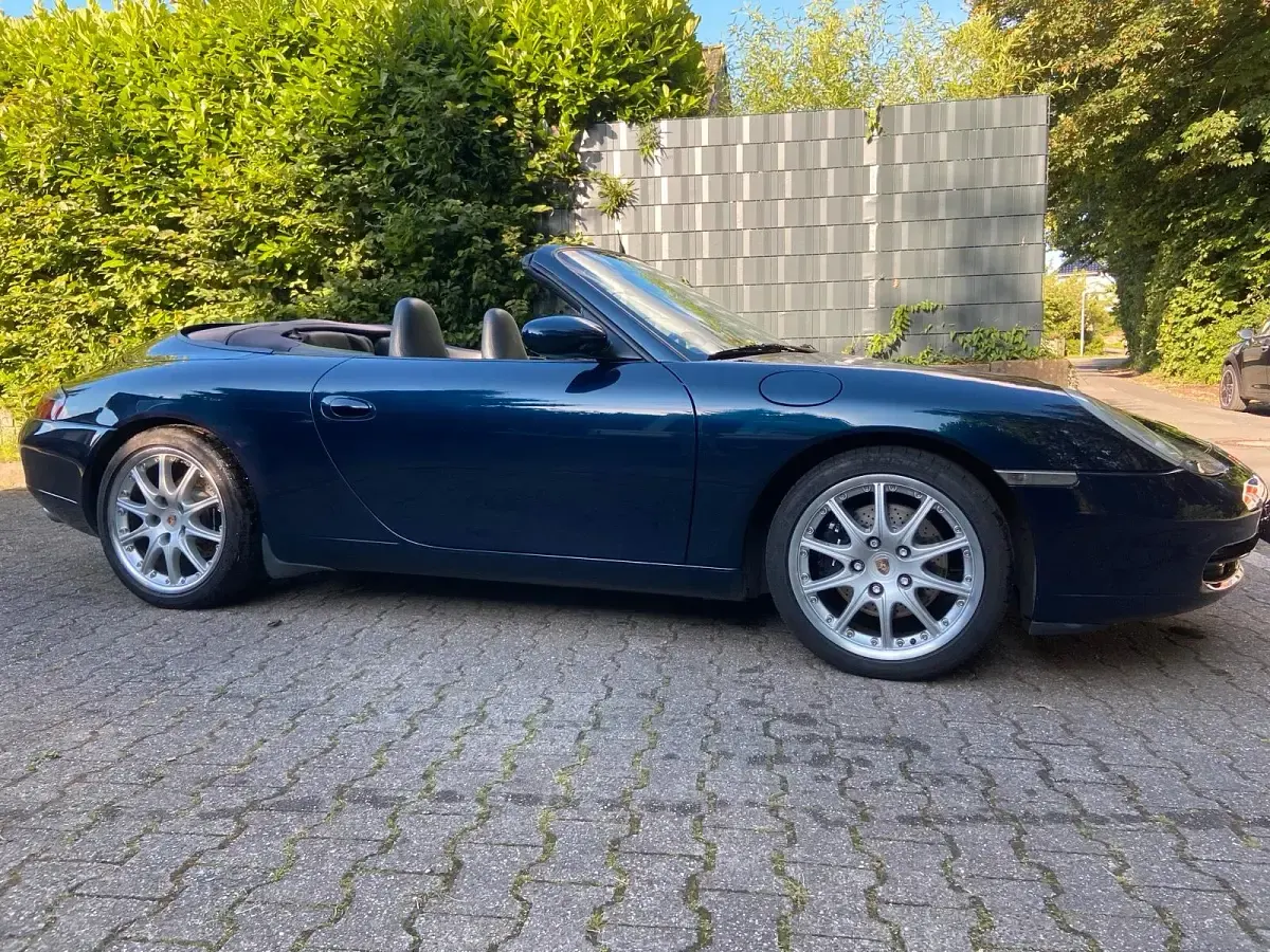 Gebraucht Porsche 996 300 PS (220 kW) 2000 Cabrio