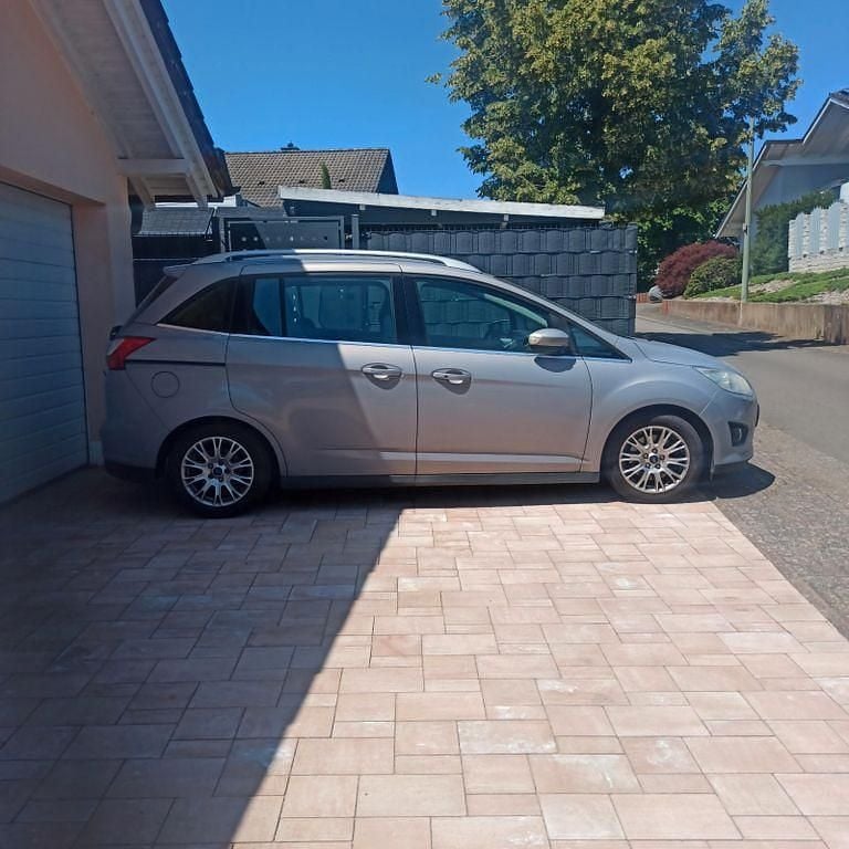 Gebraucht Ford Grand C-Max Titanium 116 PS (85 kW) 2011 Silber Van / Kleinbus