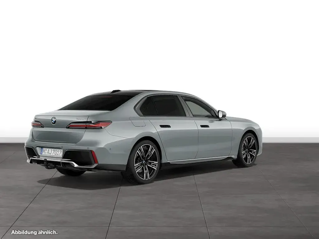 Gebraucht BMW 740 Comfort Edition 299 PS (219 kW) 2025 Limousine