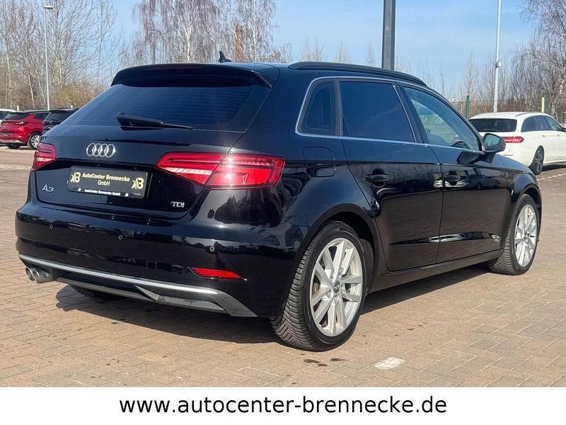 Gebraucht Audi A3 Sport 150 PS (110 kW) 2018 Schwarz Limousine