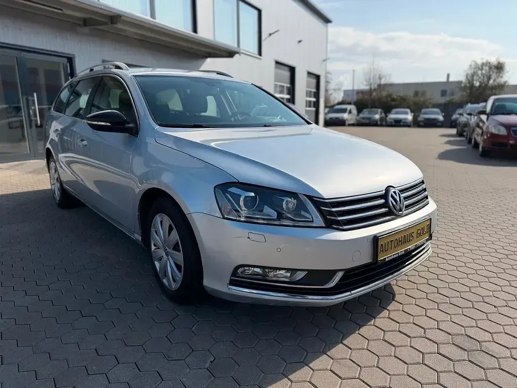 Gebraucht VW Passat Edition 140 PS (102 kW) 2014 Silber Kombi