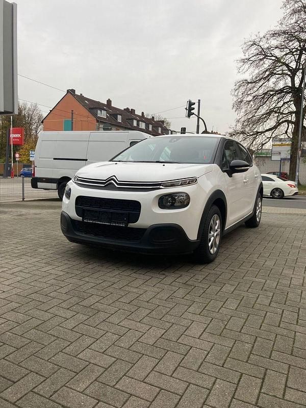 Gebraucht Citroën C3 Feel 82 PS (60 kW) 2018 Weiß Kleinwagen