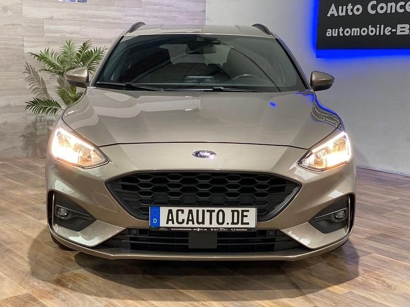 Gebraucht Ford Focus ST-Line 120 PS (88 kW) 2019 Grau Kombi