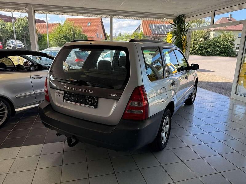 Gebraucht Subaru Forester Trend 125 PS (91 kW) 2004 Grau SUV