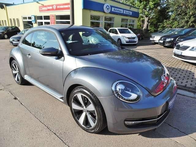 Gebraucht VW Beetle Design 160 PS (117 kW) 2013 Platinum grey metallic (metallic) Kleinwagen