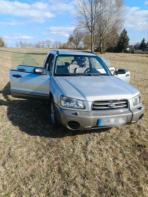 Gebraucht Subaru Forester 125 PS (91 kW) 2003 Silber SUV