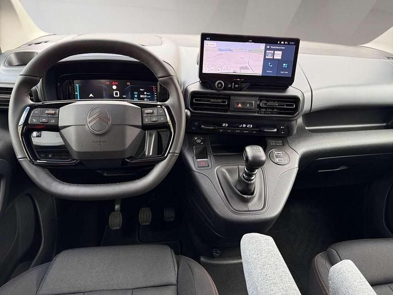 Neu Citroën Berlingo 131 PS (96 kW) 2026 Perla neraschwarz metallic Van / Kleinbus