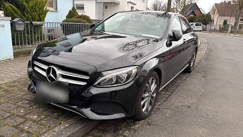 Gebraucht Mercedes C220 174 PS (127 kW) 2017 Schwarz Limousine