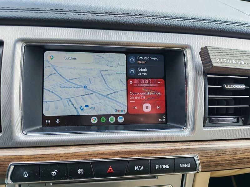 Gebraucht Jaguar XF 190 PS (139 kW) 2012 Blau Limousine