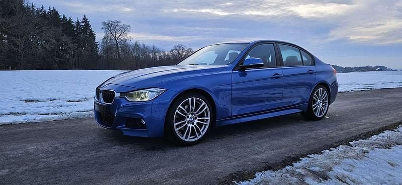 Gebraucht BMW 320 M Sport 184 PS (135 kW) 2012 Blau Limousine