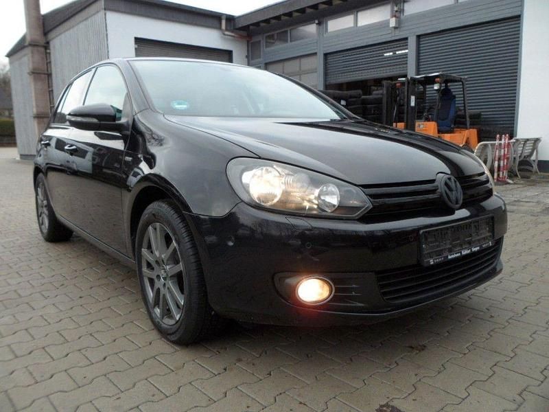 Schwarz Gebraucht 2012 VW Golf Match Limousine | 4.850 € (Fairer Preis) - Bild 1/4