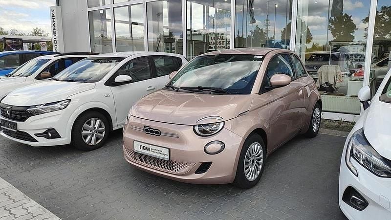 Gebraucht Fiat 500e 86 kW (118 PS) 2023 Gold Kleinwagen