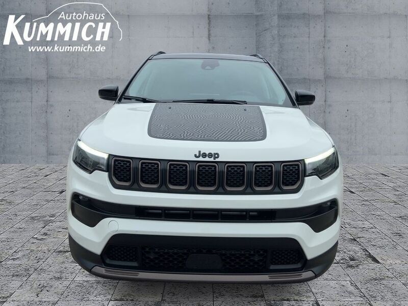 Gebraucht Jeep Compass 179 PS (131 kW) 2023 Schwarz SUV
